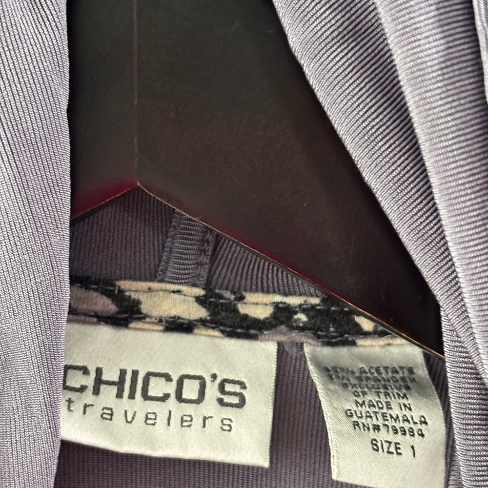 Chico’s Travelers Full Zip hooded Top Athleisure Travel Cruise Med 8/10 - Picture 4 of 9